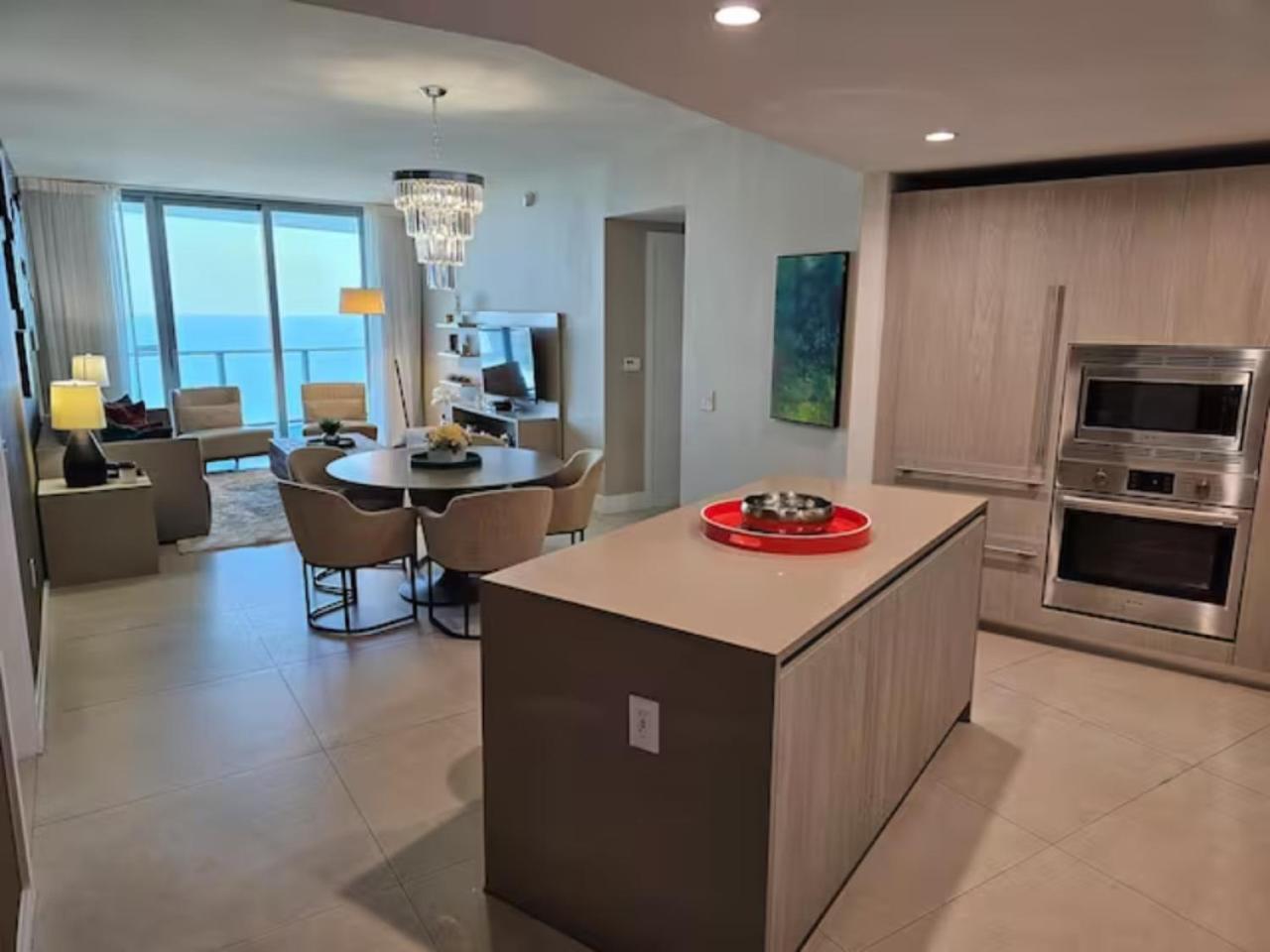 Lyfe Residence Building - Private Apts Over The Beach هوليوود المظهر الخارجي الصورة