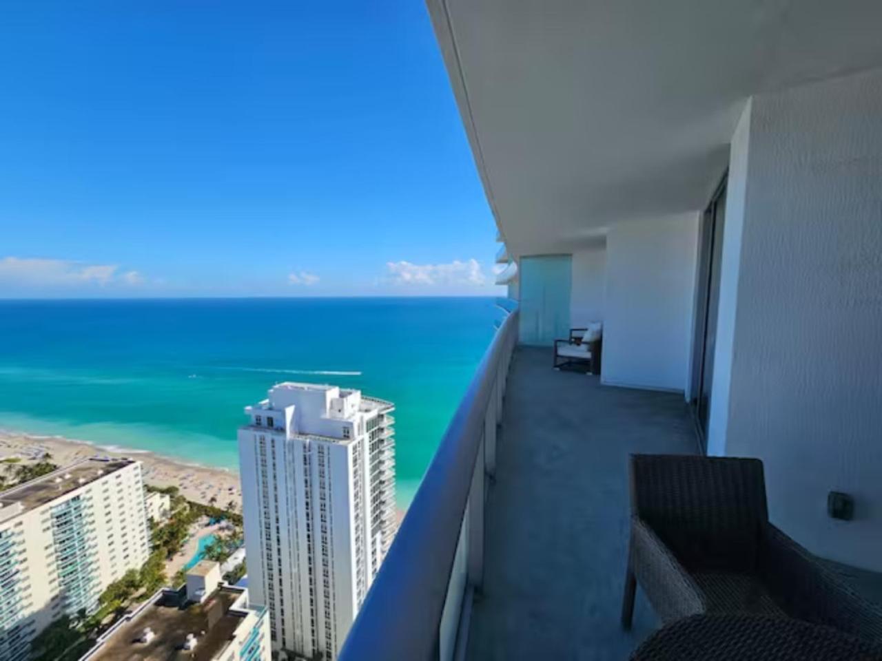 Lyfe Residence Building - Private Apts Over The Beach هوليوود المظهر الخارجي الصورة