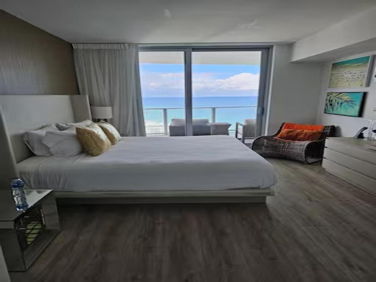 Lyfe Residence Building - Private Apts Over The Beach هوليوود المظهر الخارجي الصورة